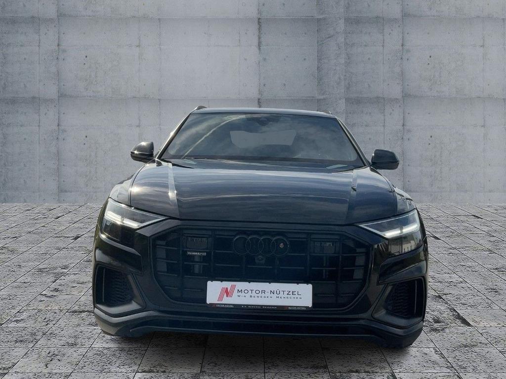 Audi Q8 2022