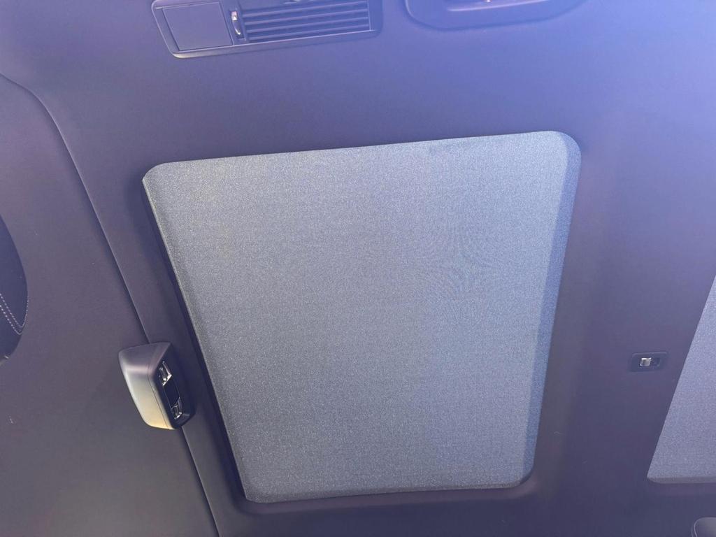 Mercedes-Benz V 300 2023