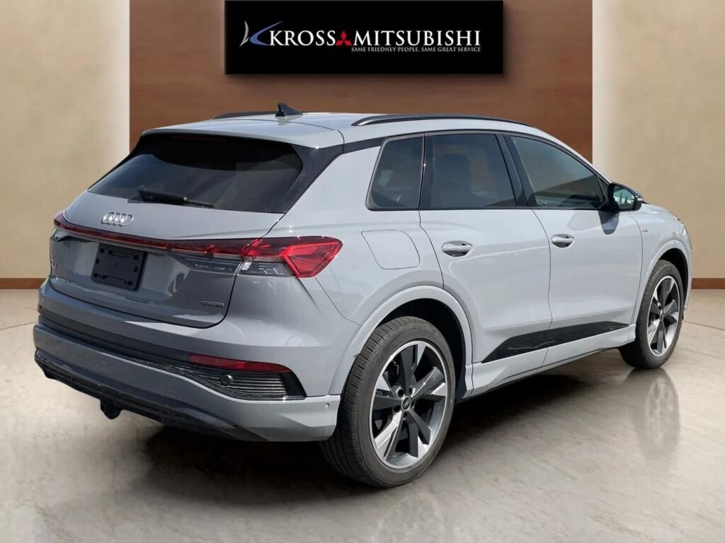 Audi Q4 e-tron 2023