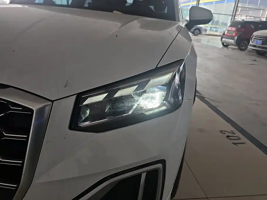 Audi Q2 2024