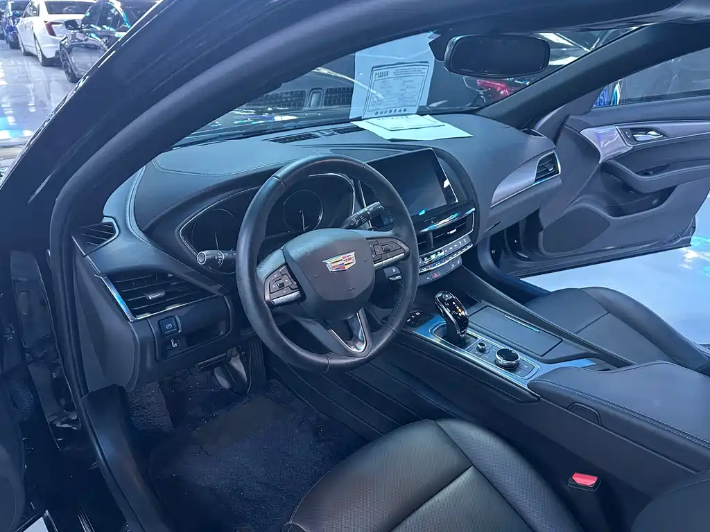 Cadillac CT5 2022