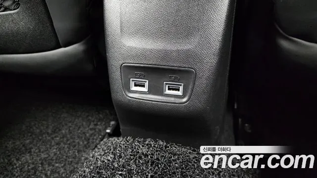 Peugeot 208 2022