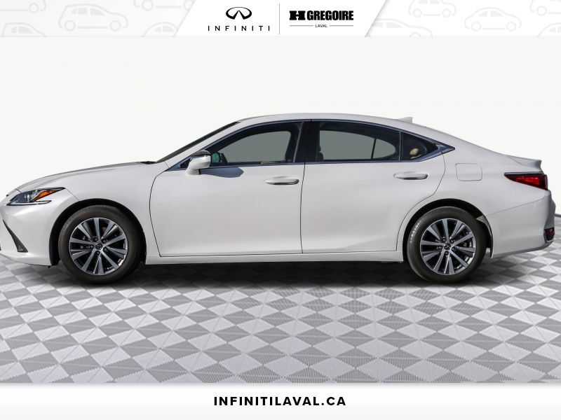 Lexus ES 2021