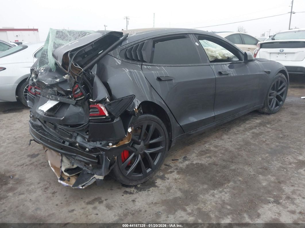 Tesla Model S 2024