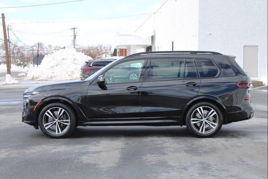 BMW X7 2023