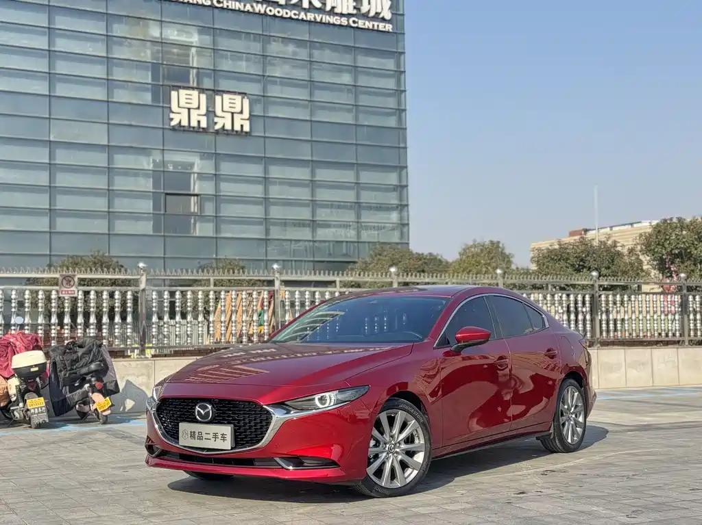 Mazda 3 2024