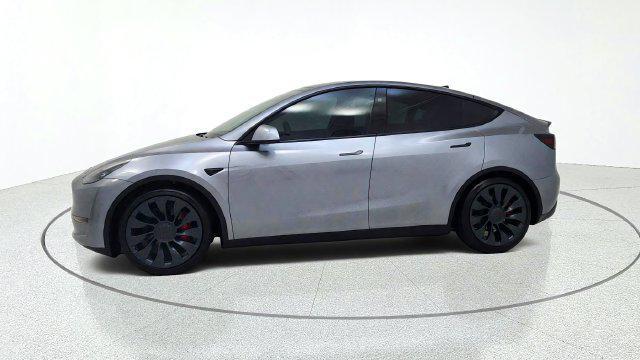Tesla Model Y 2024
