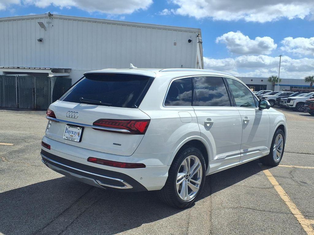 Audi Q7 2023