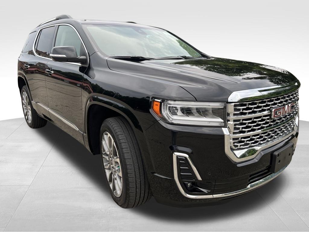 GMC Acadia 2023