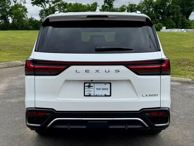 Lexus LX 600 2025