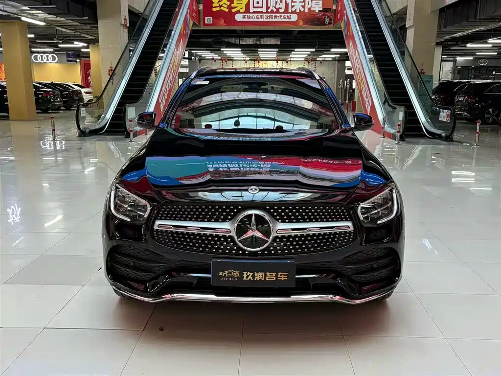 Mercedes-Benz GLC 2023