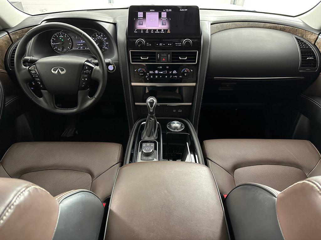 Infiniti QX80 2023