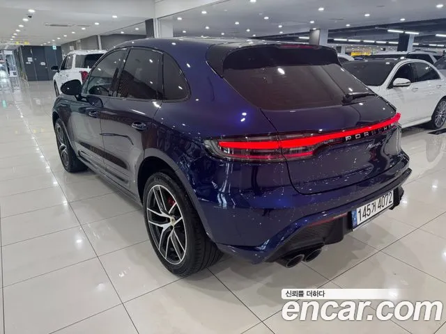 Porsche Macan 2022