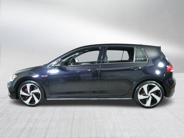 Volkswagen Golf 2021