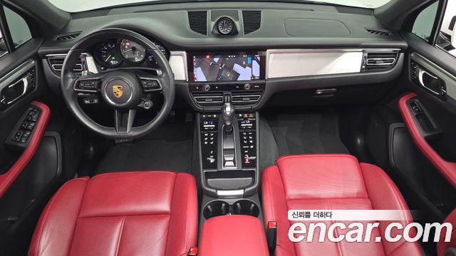 Porsche Macan 2022