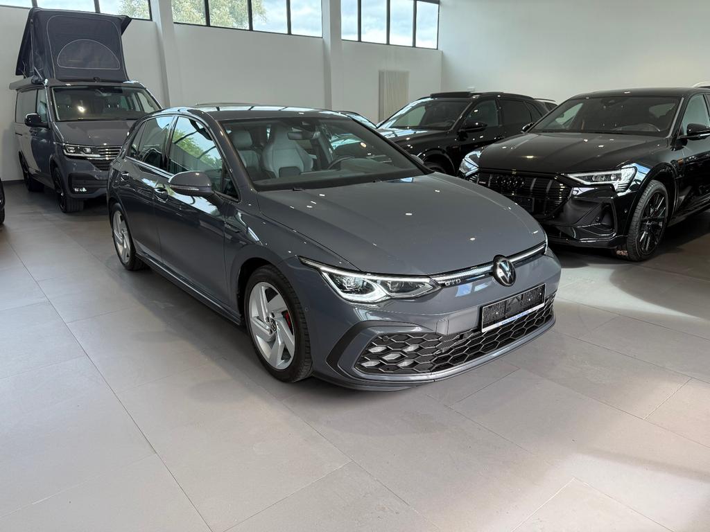 Volkswagen Golf 2022