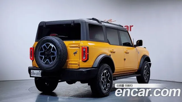 Ford Bronco 2022
