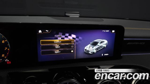 Mercedes-Benz CLA 2021
