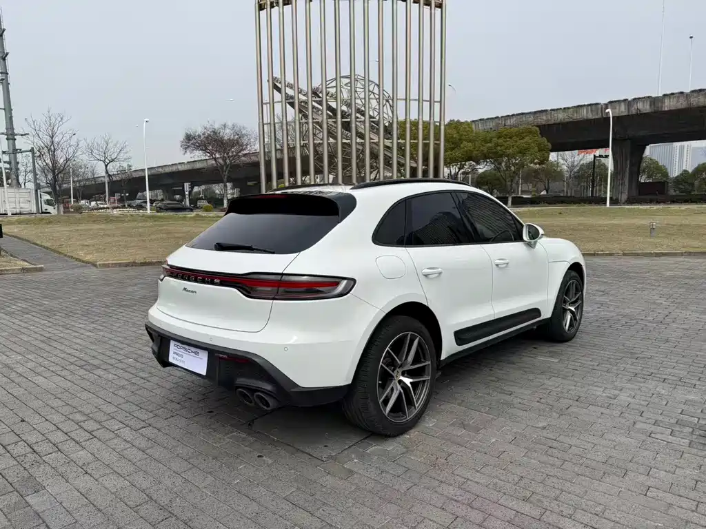 Porsche Macan 2023