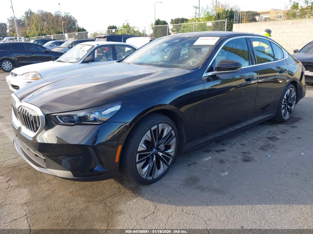 BMW i5 2025