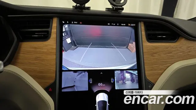 Tesla Model S 2020