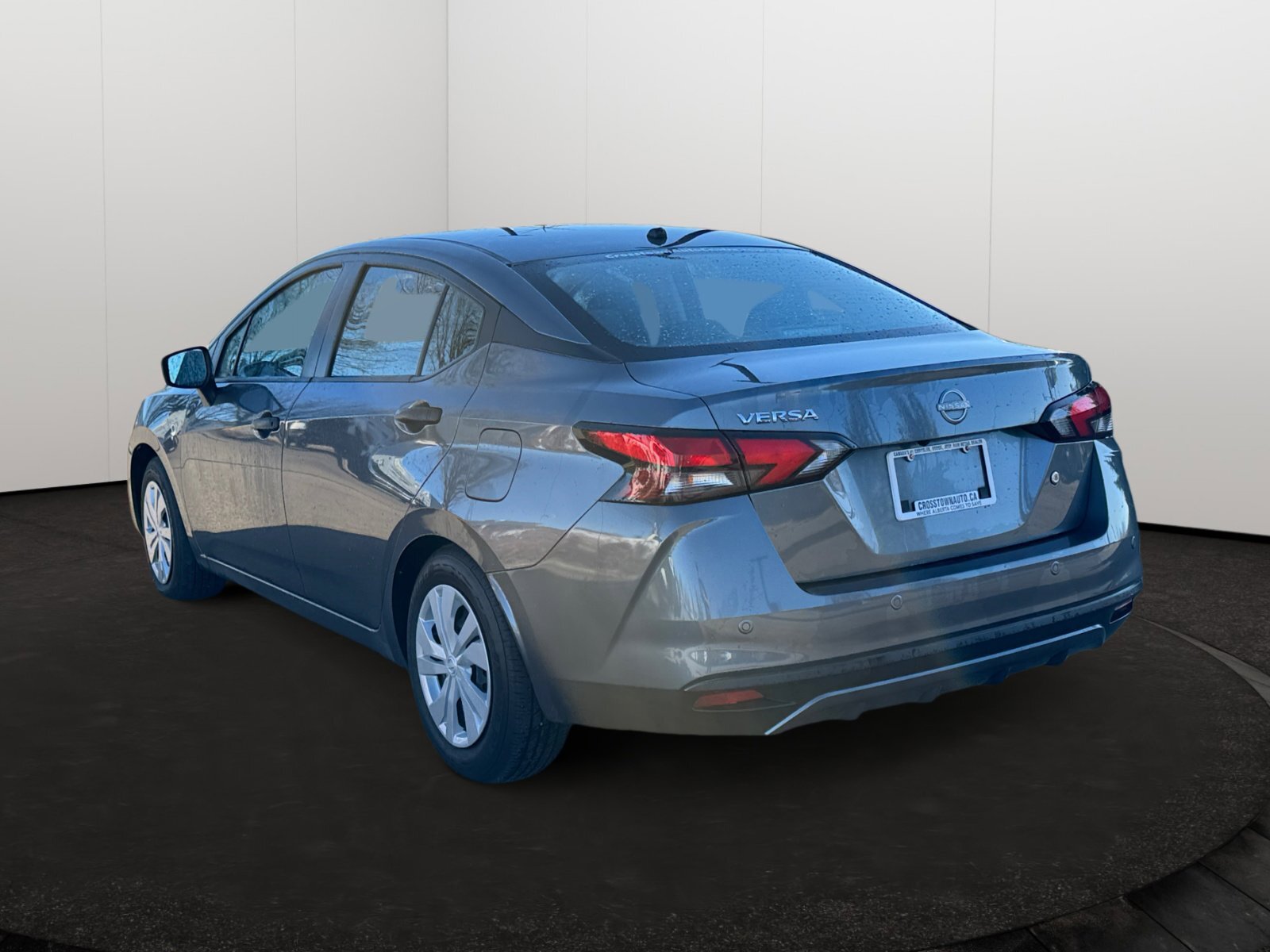 Nissan Versa 2024