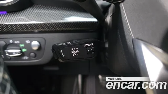 Audi SQ5 2021