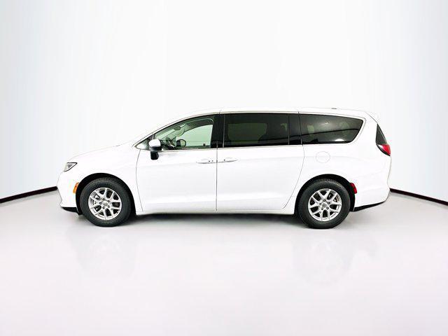 Chrysler Pacifica 2023