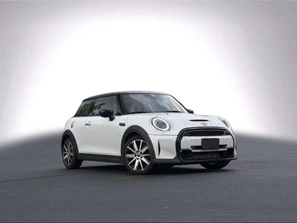 Mini Hardtop 2024