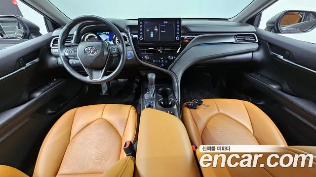 Toyota Camry 2024
