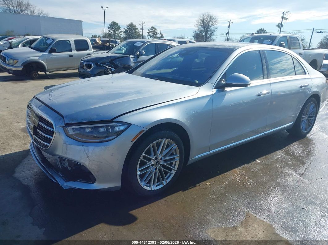 Mercedes-Benz S-Класс 2021