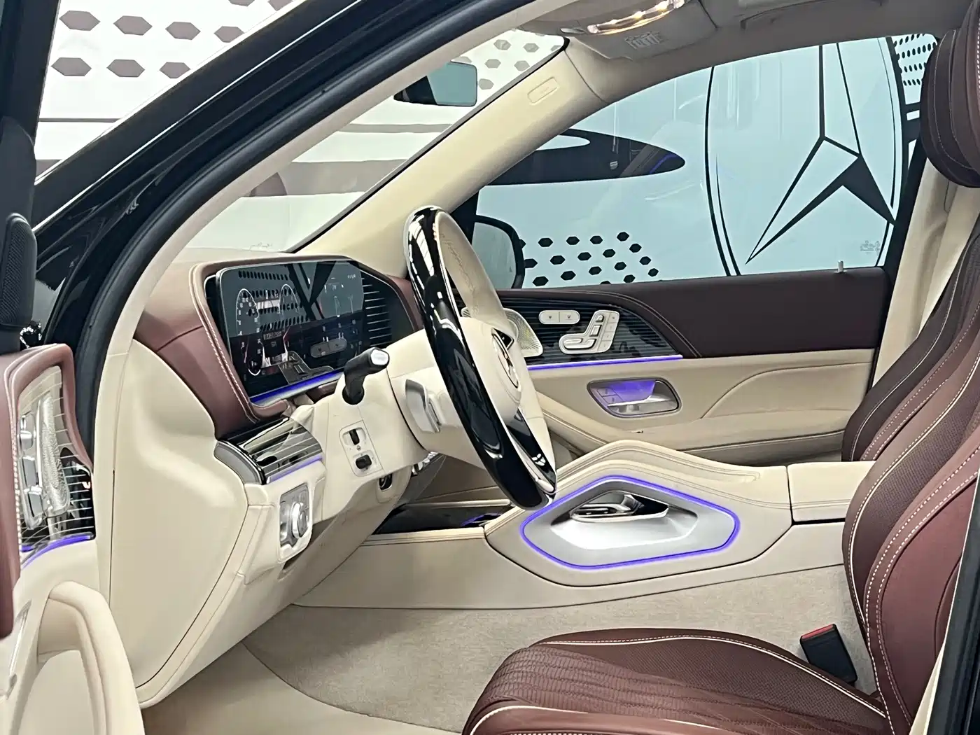 Mercedes-Benz Maybach GLS 2025