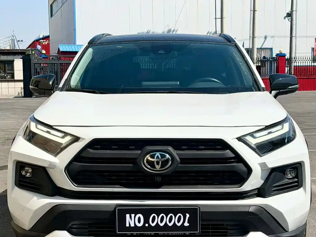 Toyota RAV4 2024