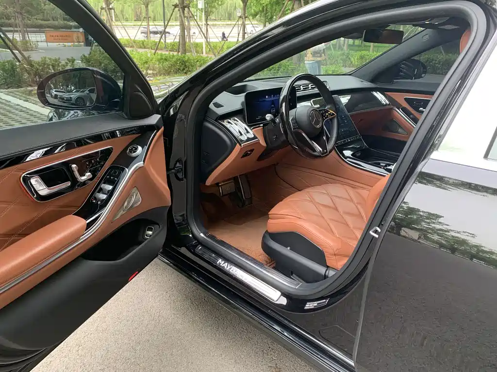Mercedes-Benz Maybach S-Класс 2024