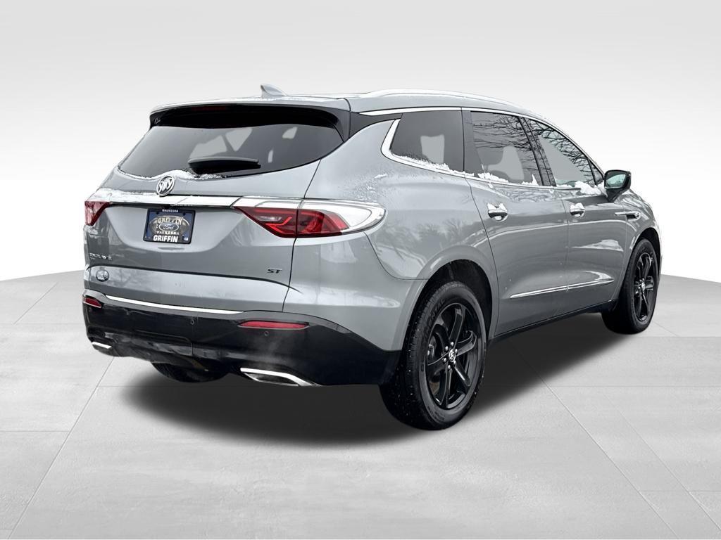 Buick Enclave 2023