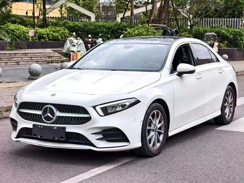Mercedes-Benz A-Класс 2021