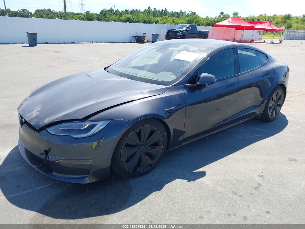 Tesla Model S 2021