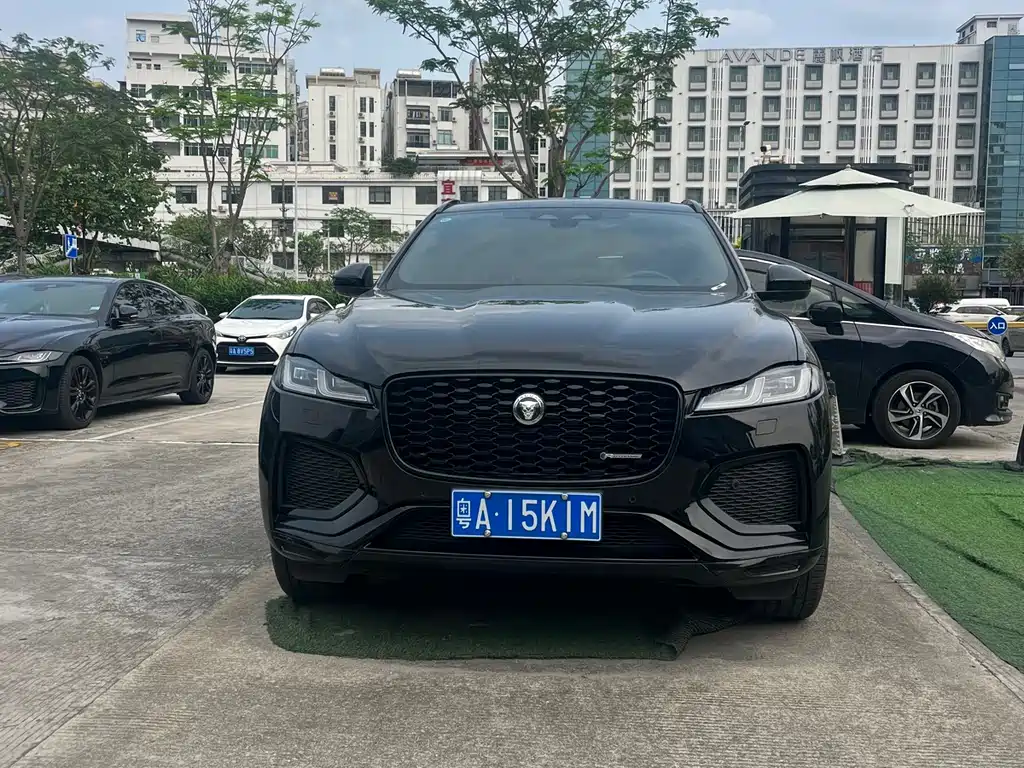 Jaguar F-Pace 2024