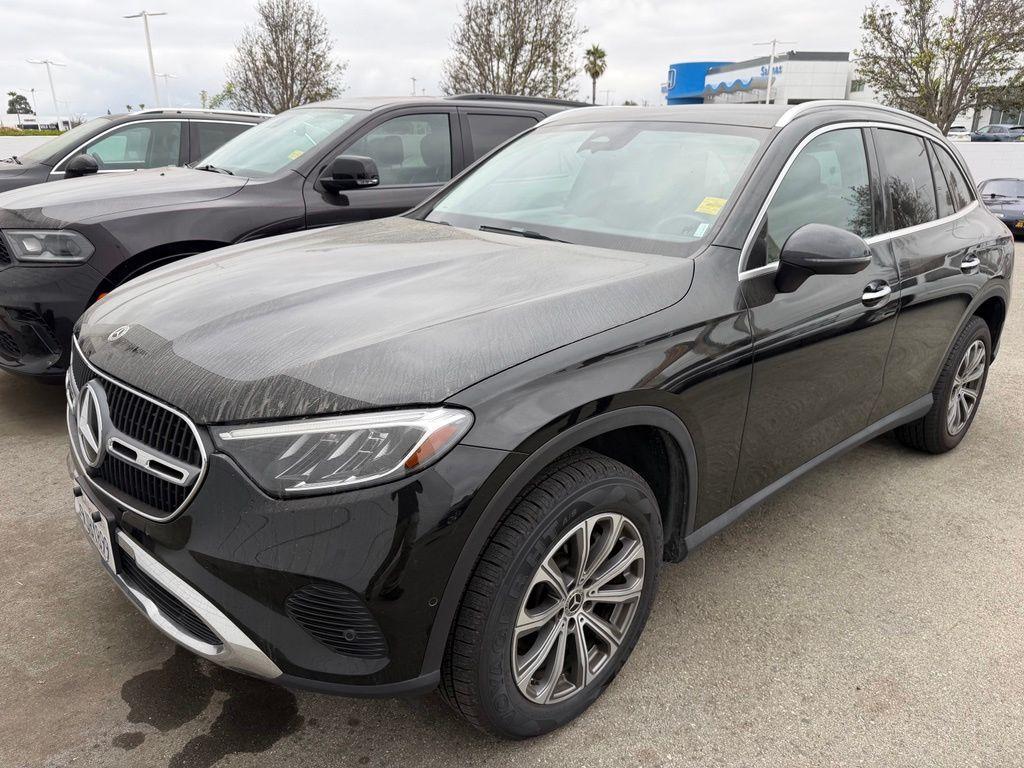 Mercedes-Benz GLC 300 2023