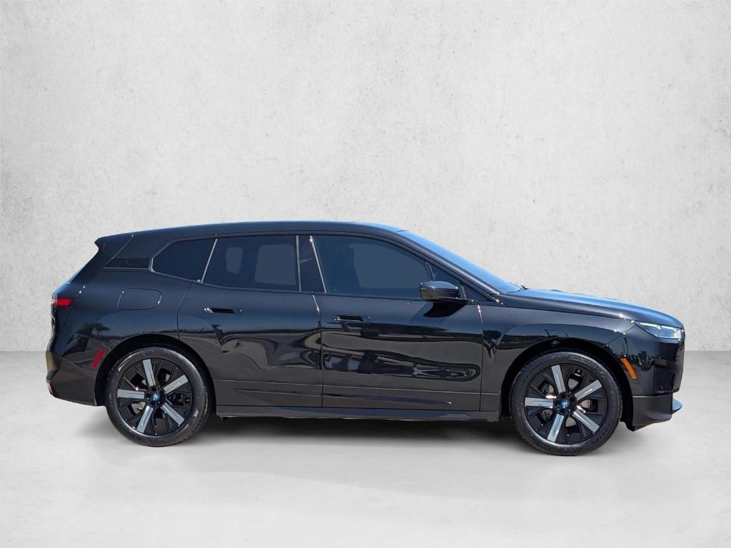 BMW iX 2023