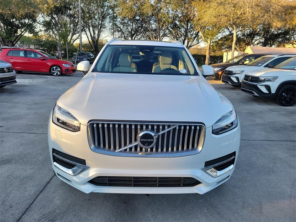 Volvo XC90 2023