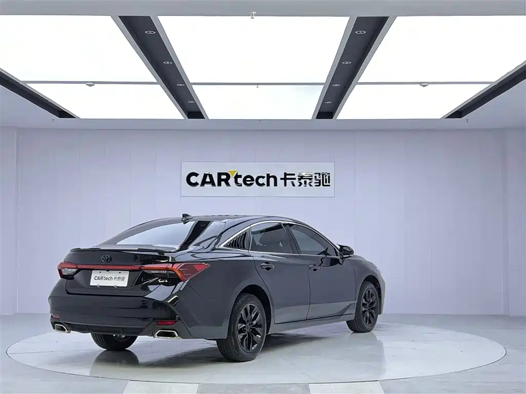 Toyota Avalon 2021