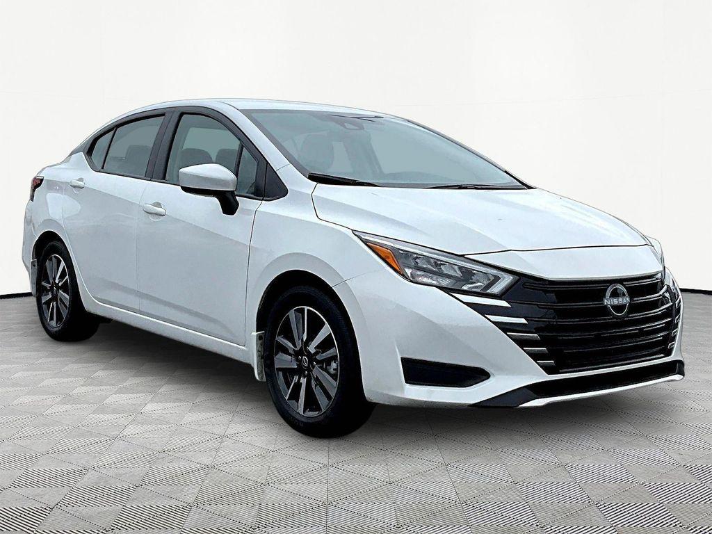 Nissan Versa 2025