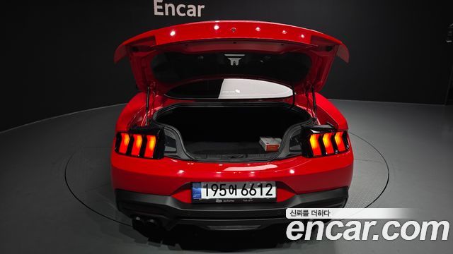 Ford Mustang 2025