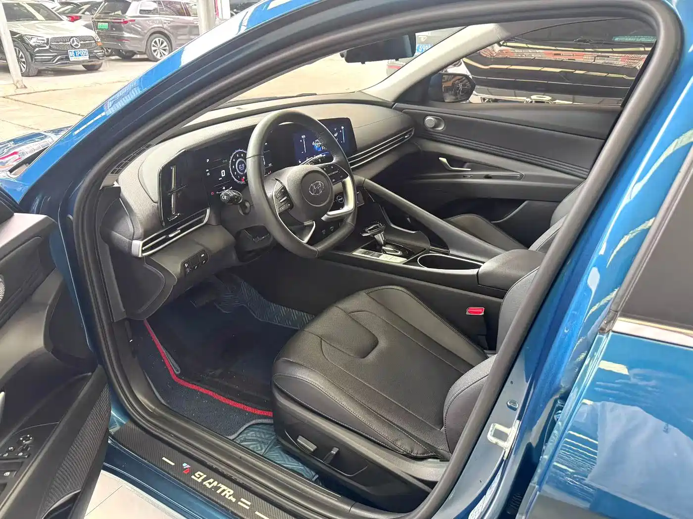 Hyundai Elantra 2022