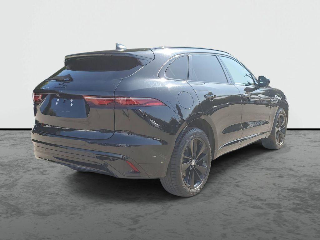 Jaguar F-Pace 2024