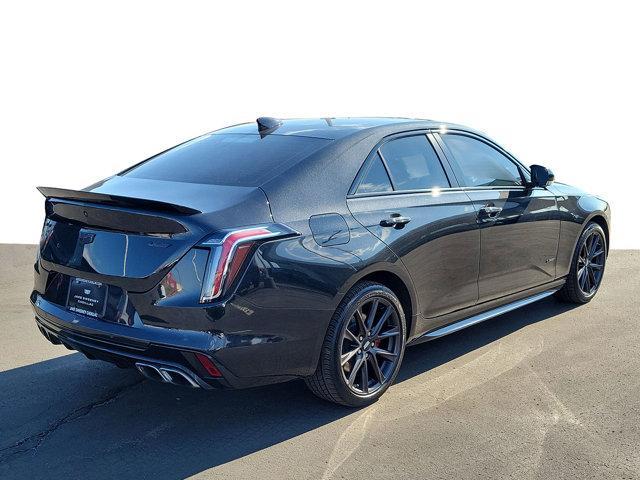 Cadillac CT4-V 2024