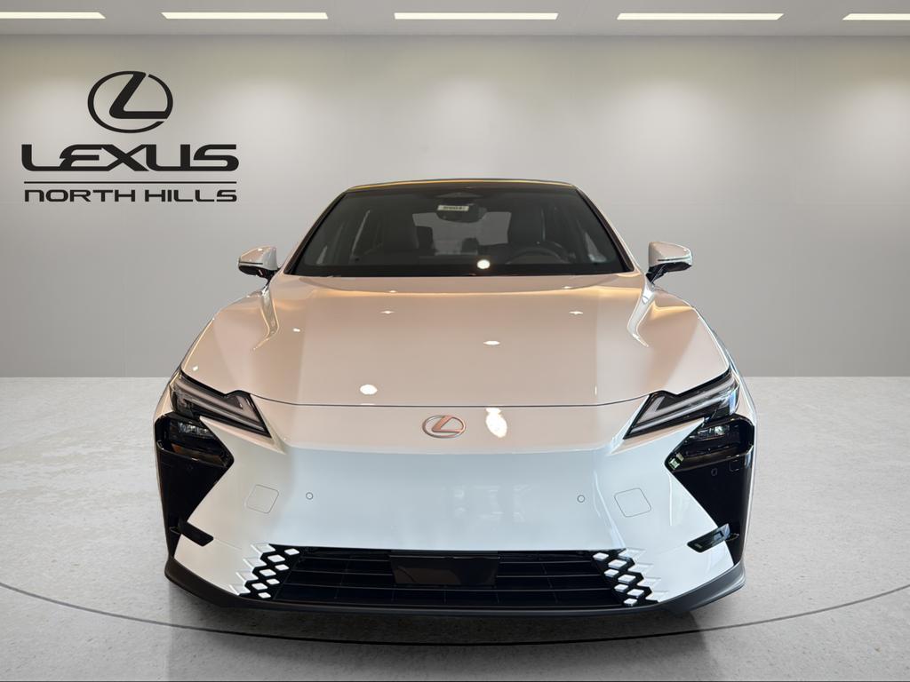 Lexus ES 2026