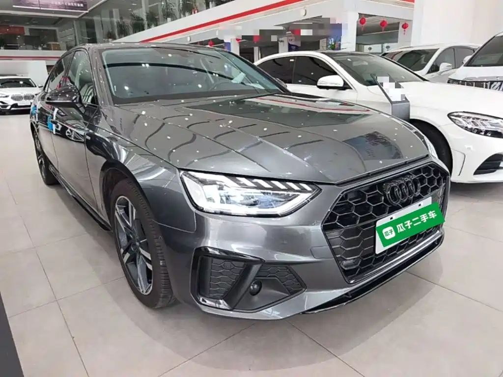 Audi A4 2023