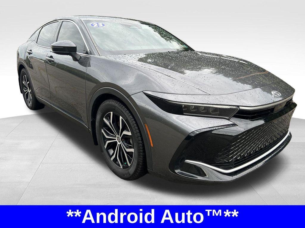 Toyota Crown 2023